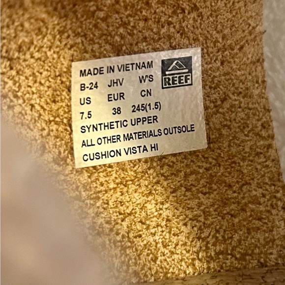 Reef Cushion Vista Hi Sandals with Tan Upper - Picture 5 of 5